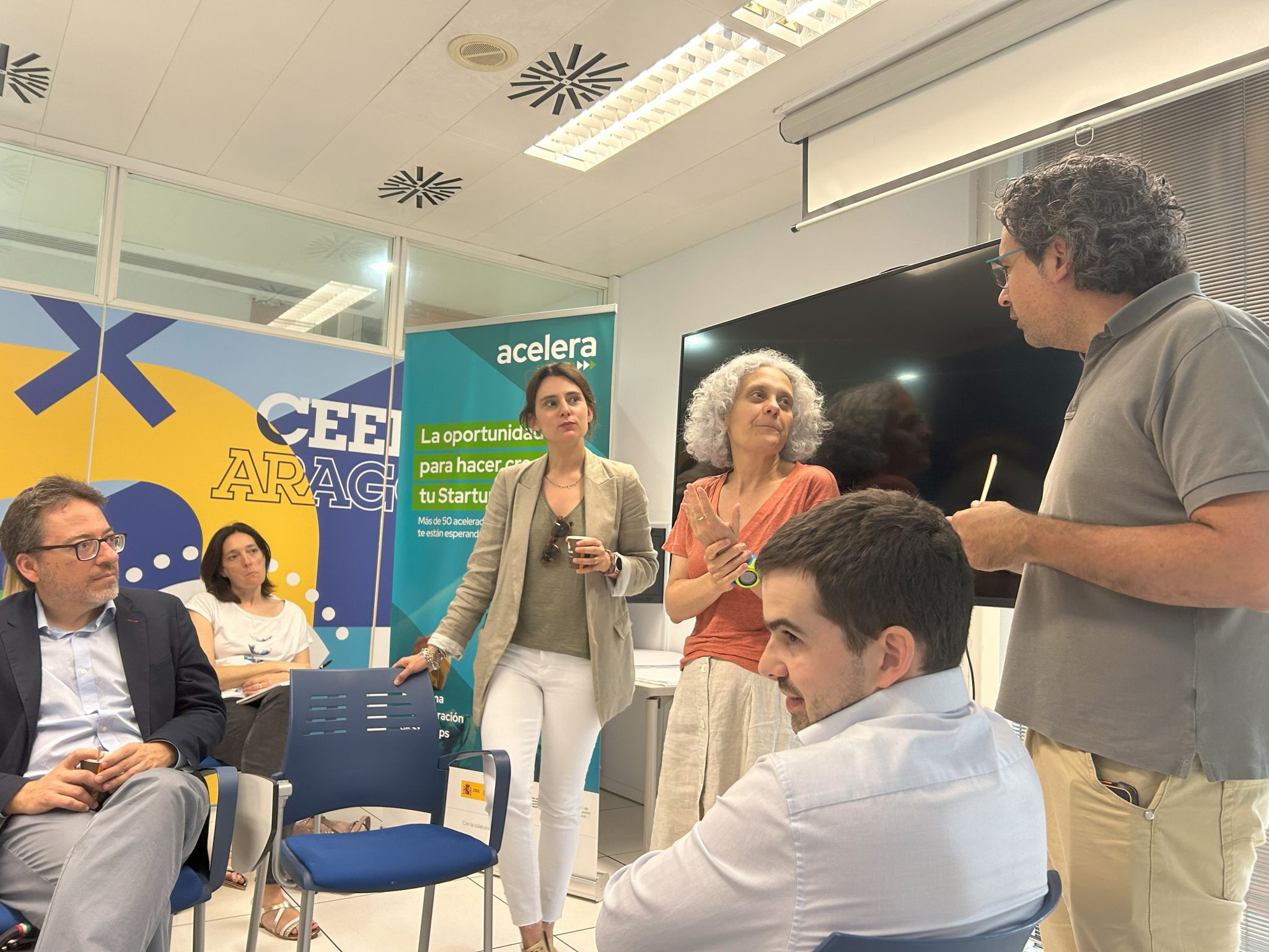 Sesión de trabajo programa «Desayunos de Trabajo Interclúster»