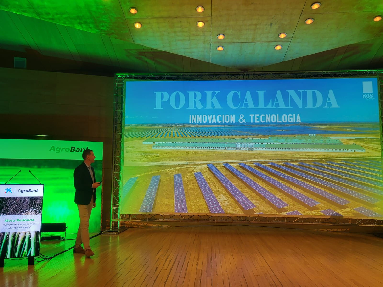 El sector porcino en la jornada Agrobank: Oportunidades y desafíos del sector agroalimentario en Aragón