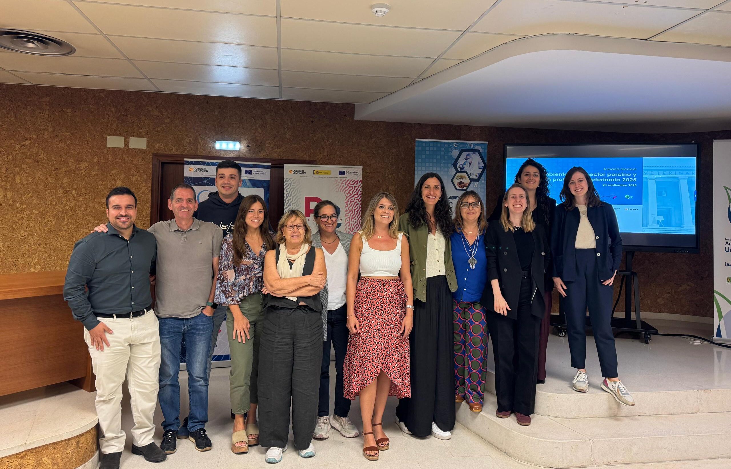 Jornada medioambiente en el sector porcino y orientación profesional veterinaria 2025